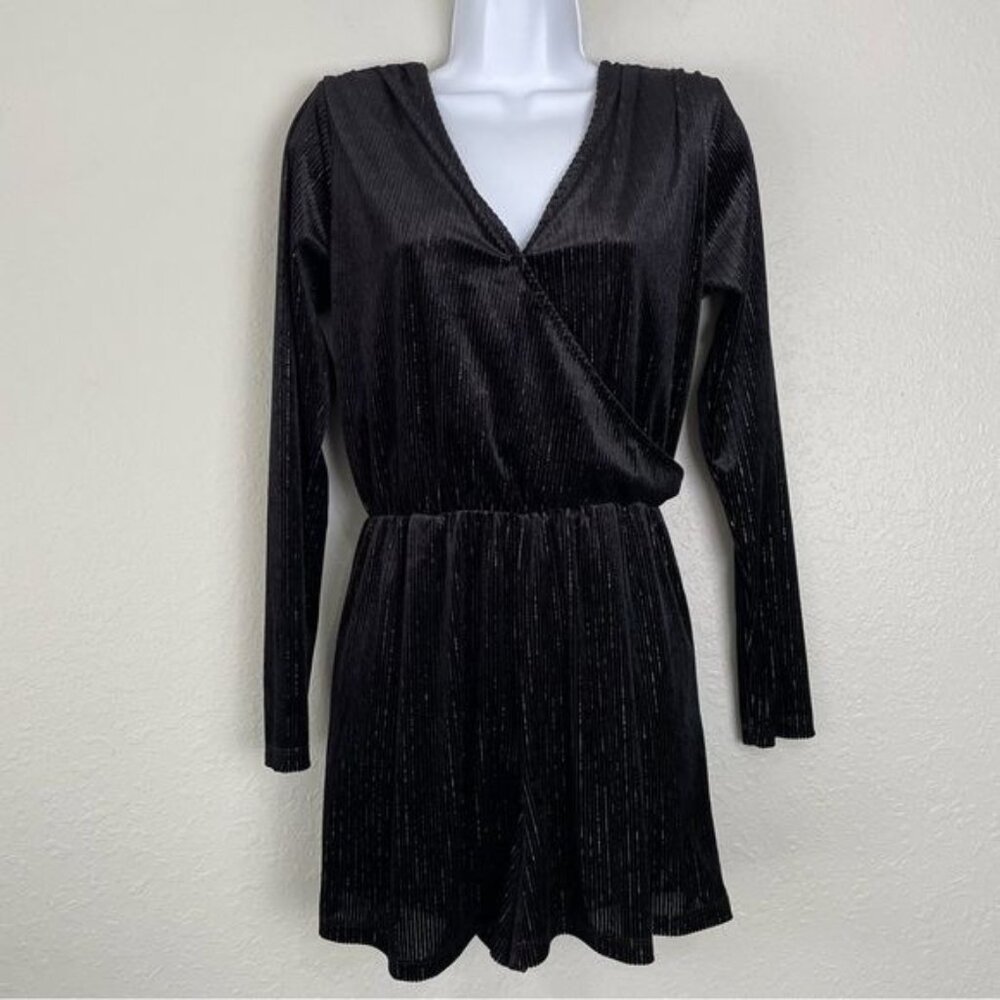 Wild Fable black metallic long sleeve romper M